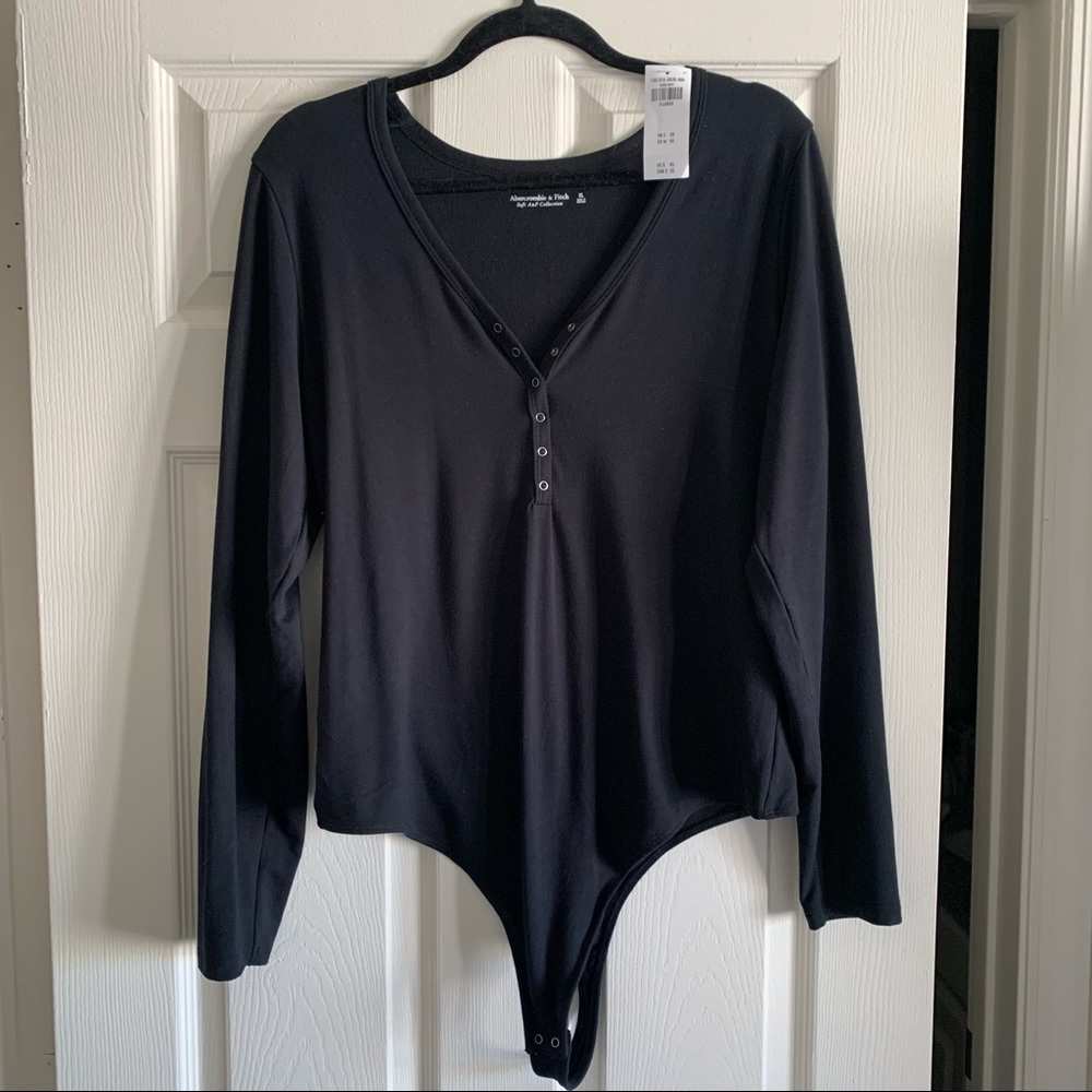 Black Abercrombie and fitch bodysuit
